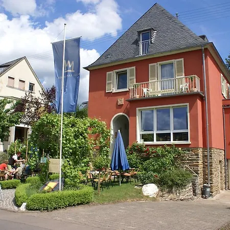 Weinvilla Heinrichshof Zeltingen-Rachtig